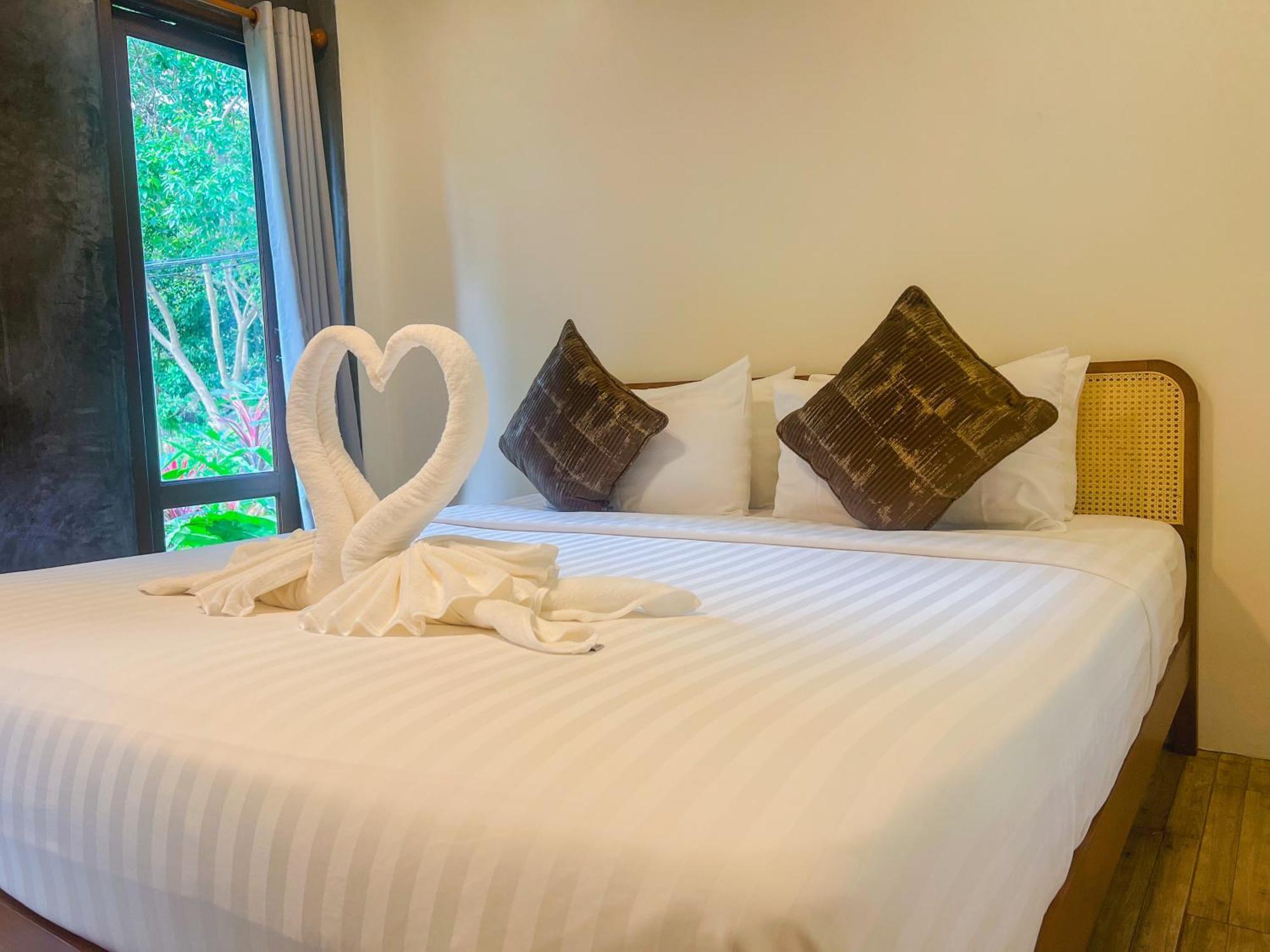 Baan View Talay Pool Villas Thong Nai Pan Yai Room photo